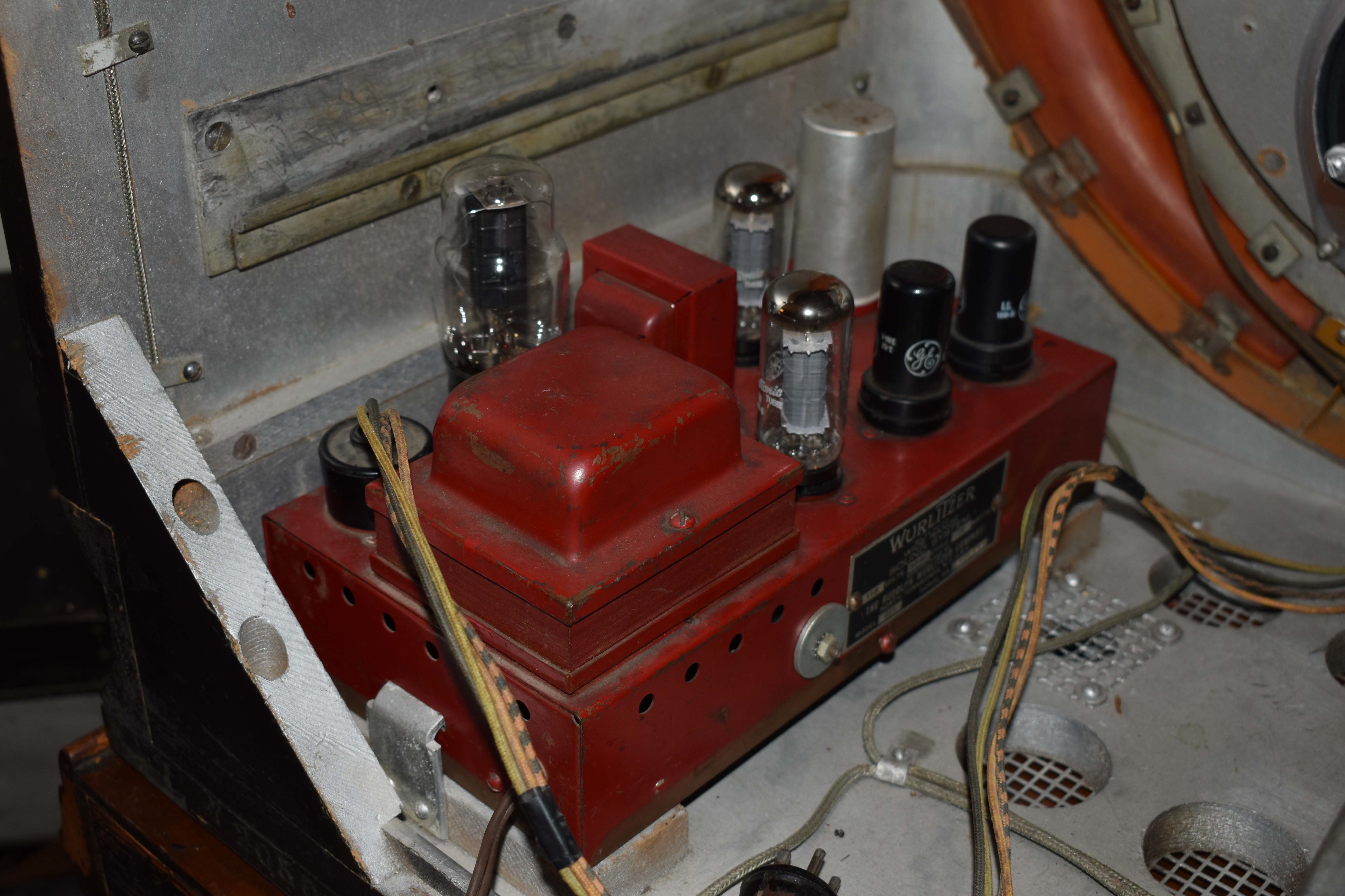Rear amplifier installed